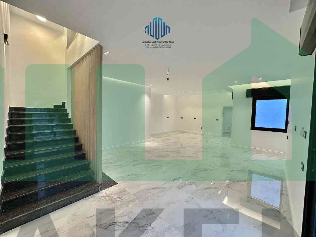 Third image of the ad