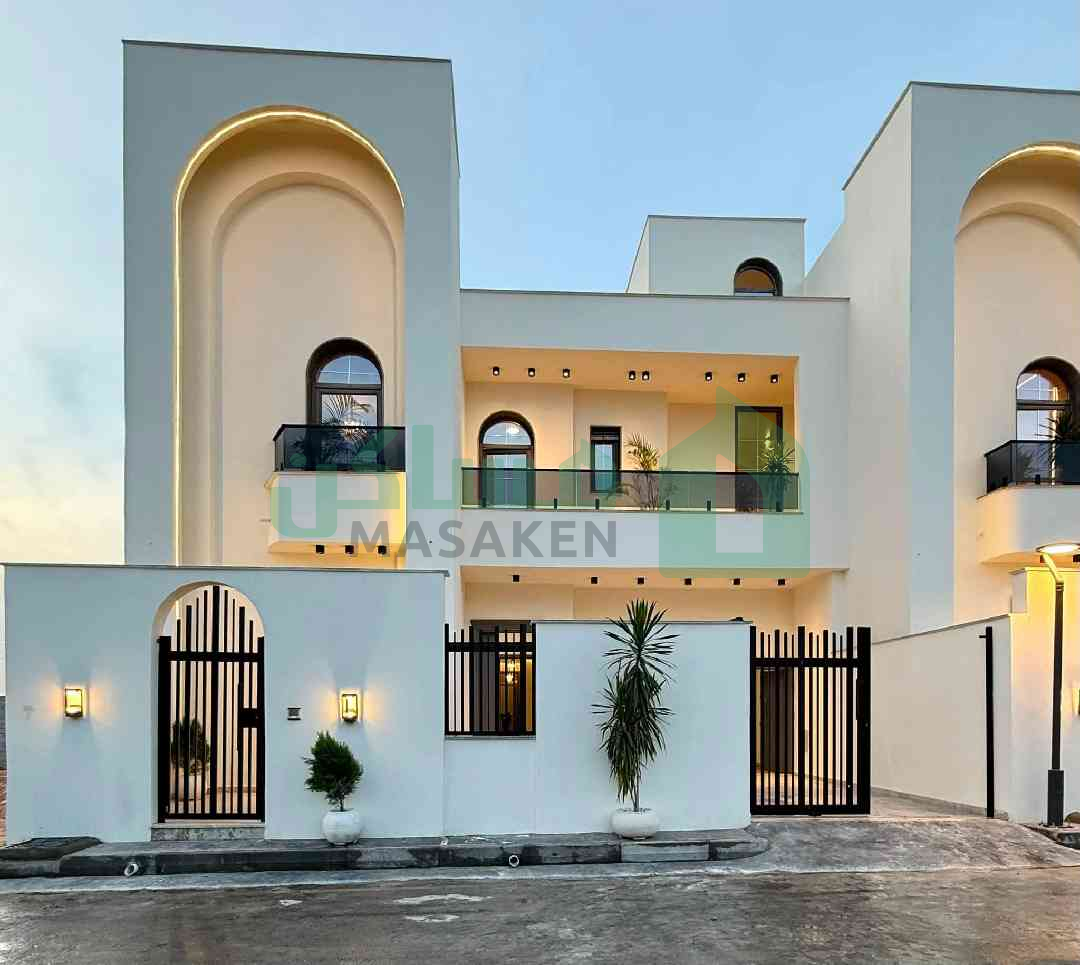 5فيلات بجوار بعض تشطيب Vip 2026