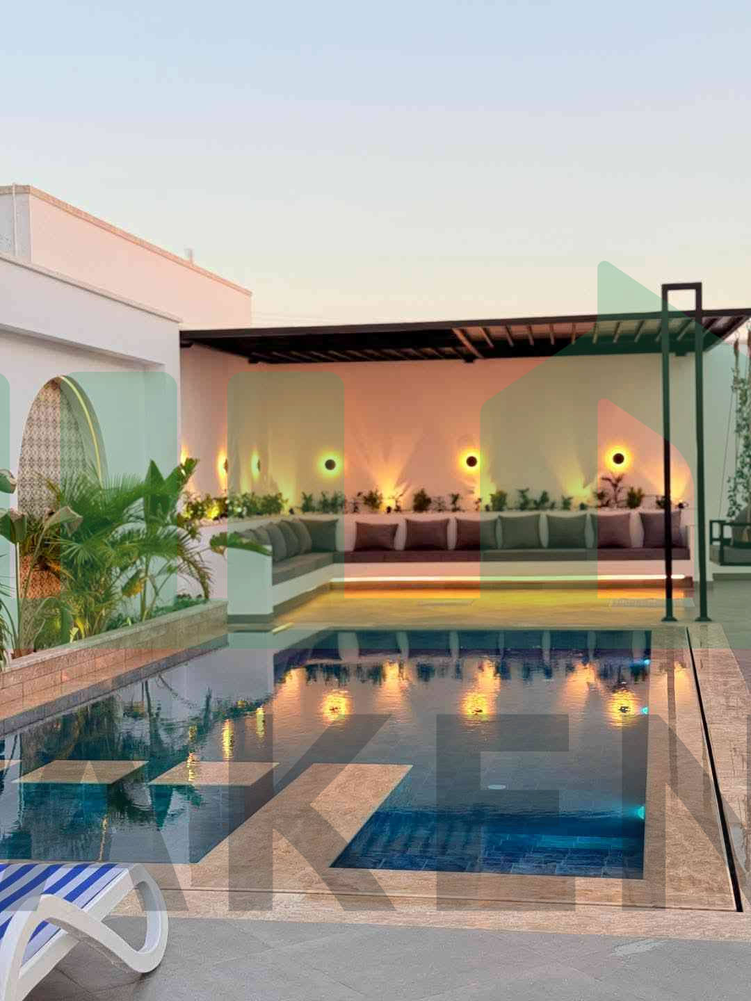 Third image of the ad