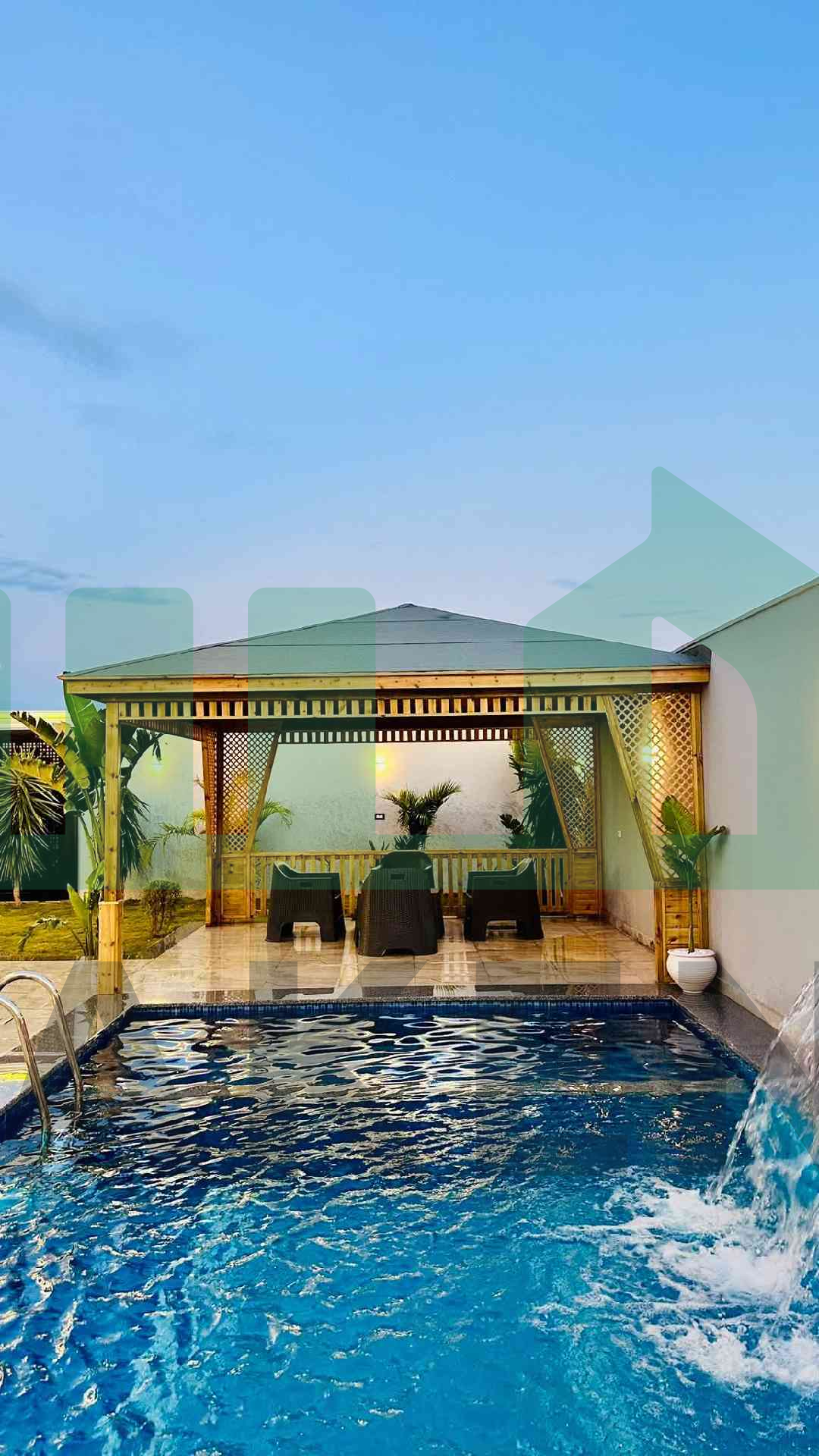 Second image of the ad