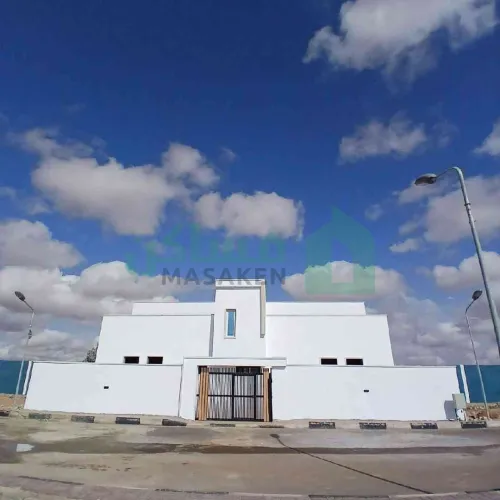 فيلا للبيع في #حي #نافو #الهواري قبل مصنع الاسمنت