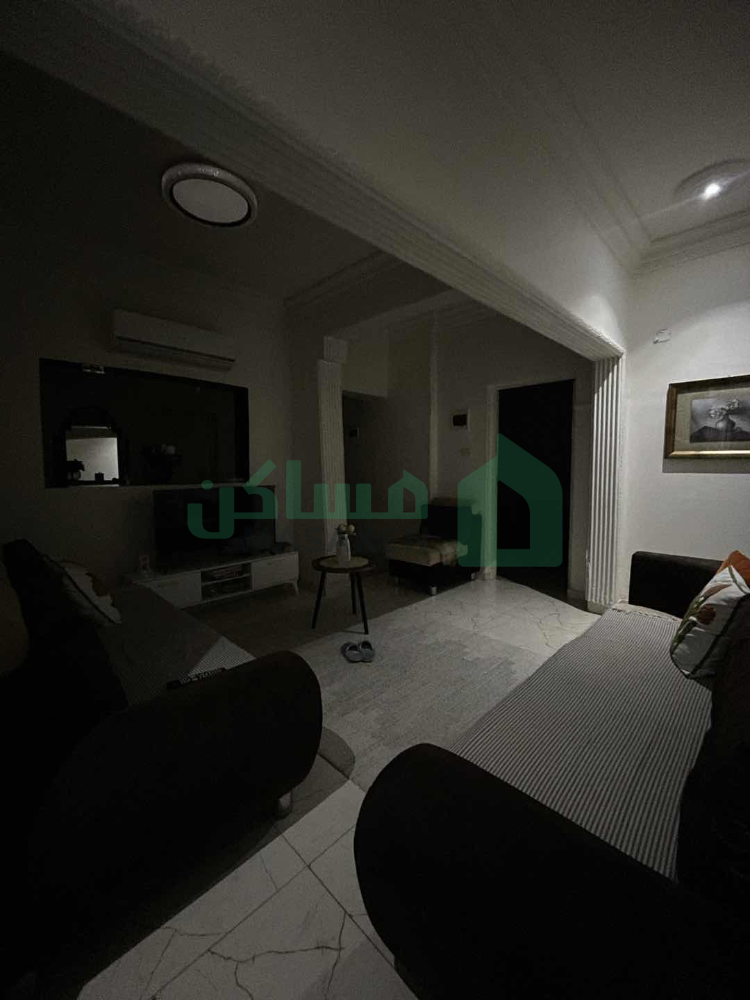 Second image of the ad