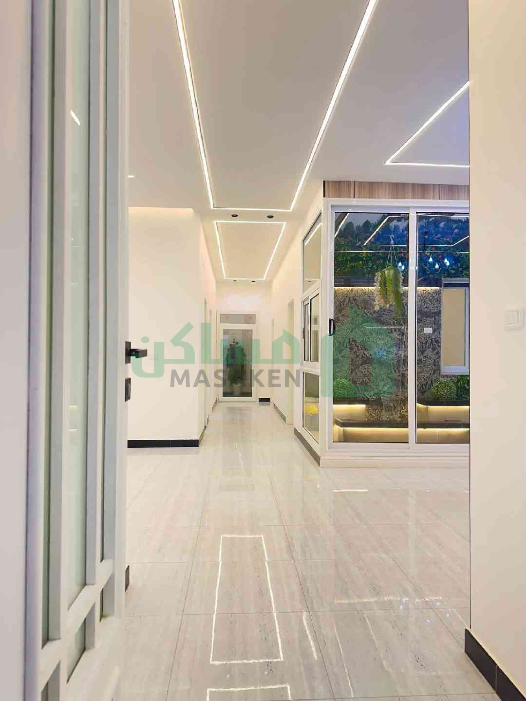 Third image of the ad
