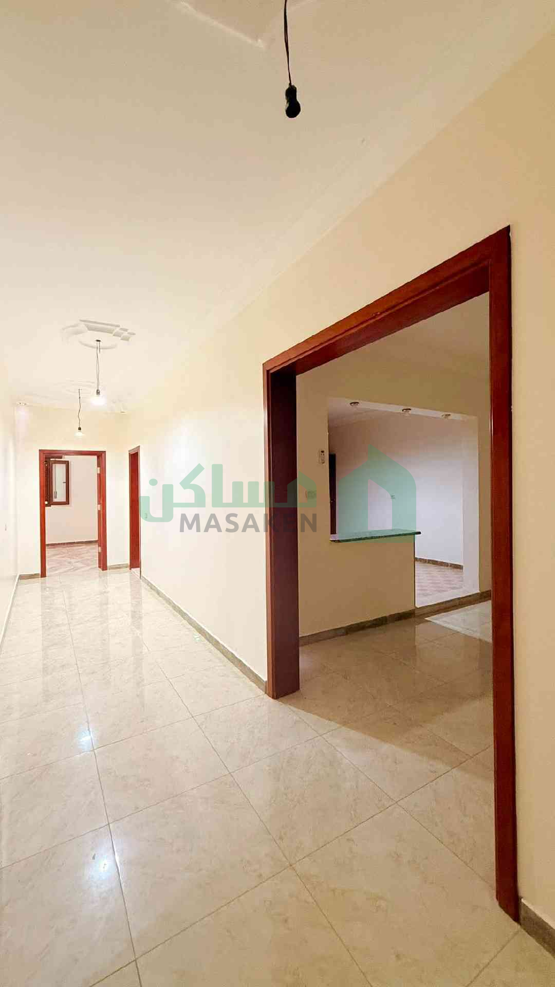 First image of the ad