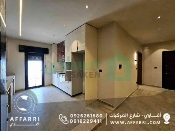 شقة للبيع واقعة داخل مجمع سكني مغلق في الهواري*
