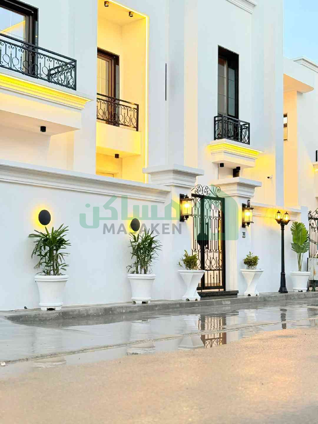 Second image of the ad