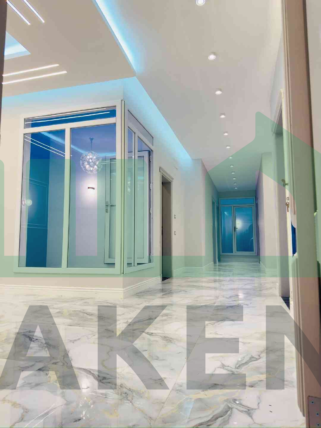 Third image of the ad