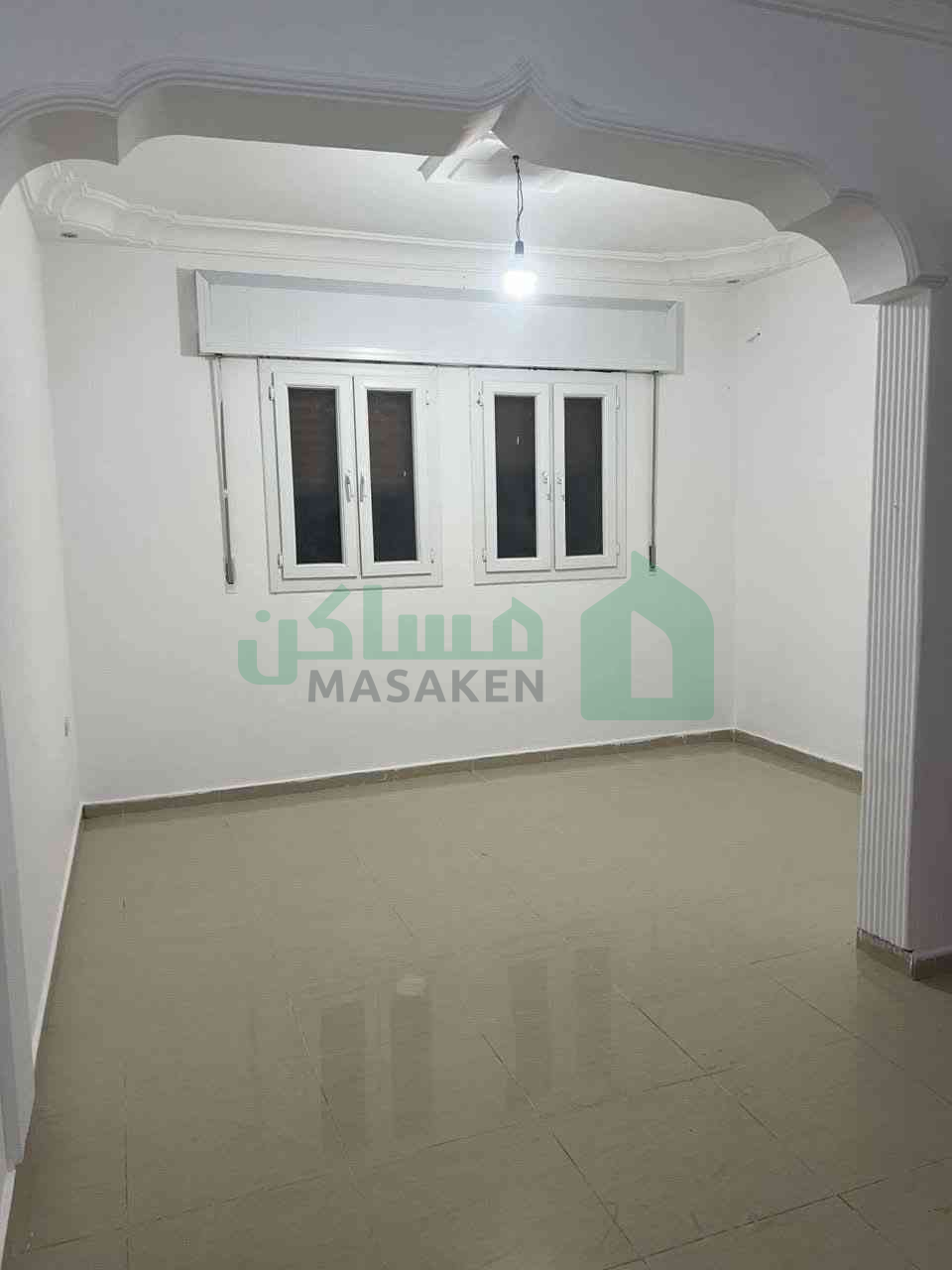 First image of the ad