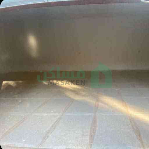 Third image of the ad