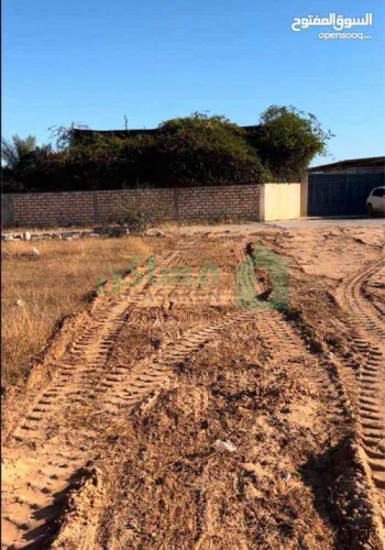 ارض في منطقة ابوشعالة الهضبة