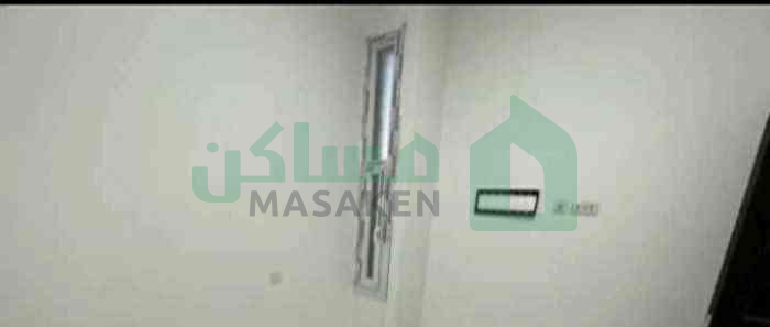 Second image of the ad
