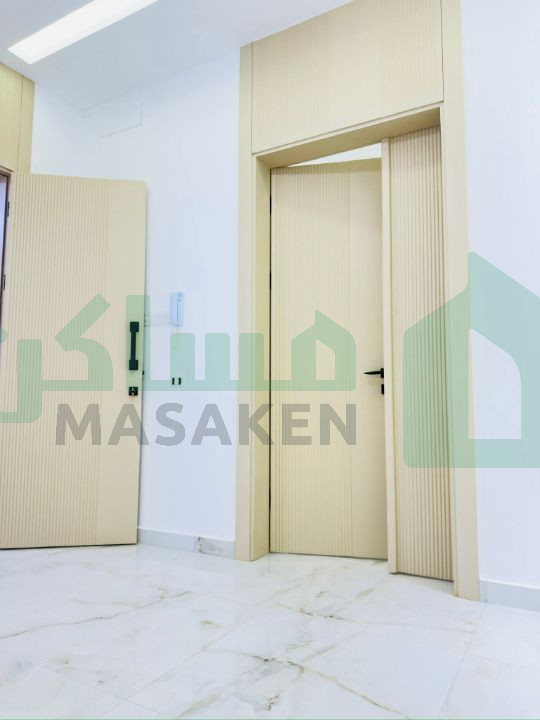 Second image of the ad