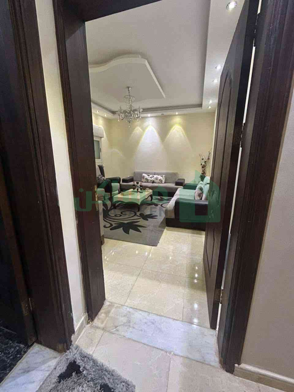 Third image of the ad