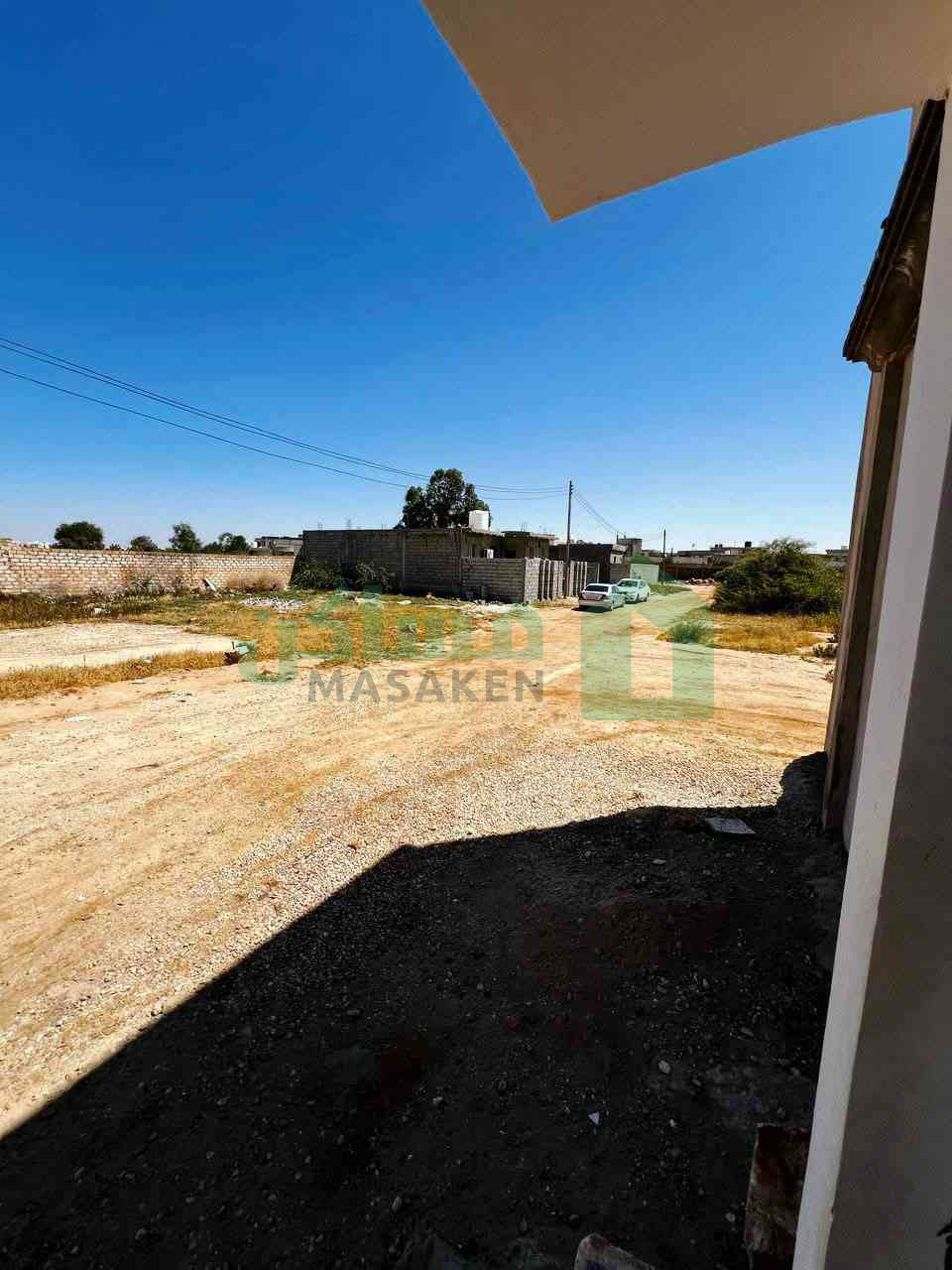 Second image of the ad