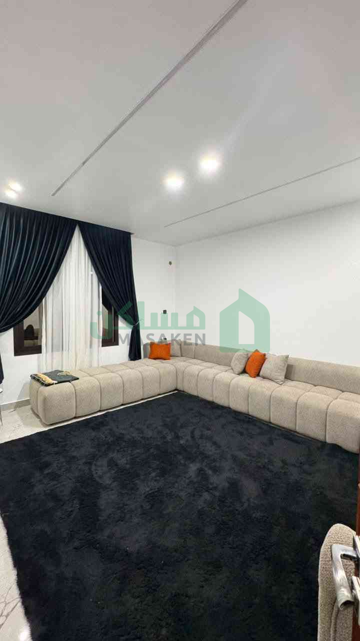 ✨ فيلا مميزة للبيع – السيدة عائشة
🏗️ بناء 2025