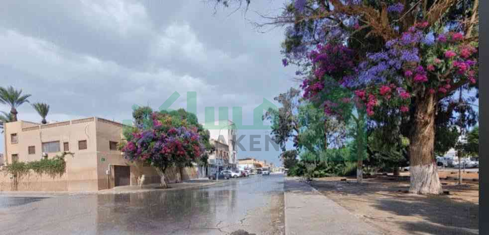 "" فيلا على دورين و ملحق و ثلاث محلات في بن يونس