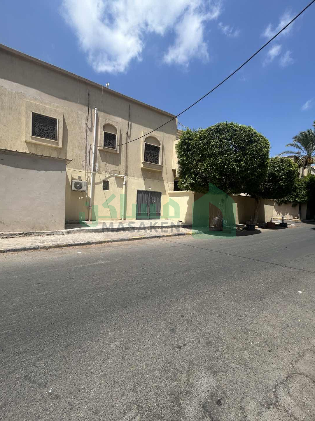 فيلا في حي سكني تجاري