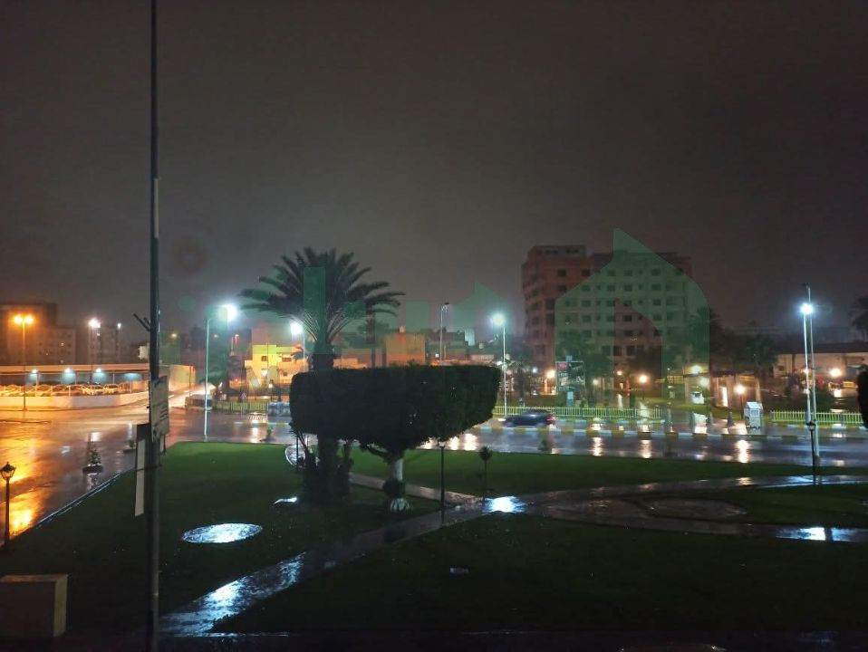 First image of the ad