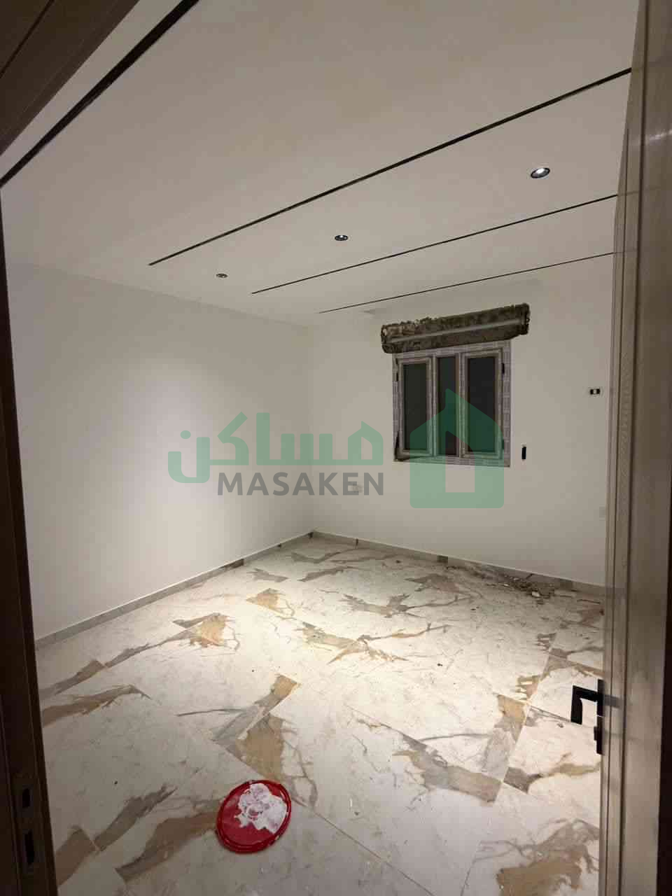 Second image of the ad