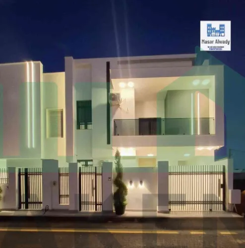 🏠  ڤيلا بالأثاث للبيع VIP  دورين وملحق دبل هاي بحو