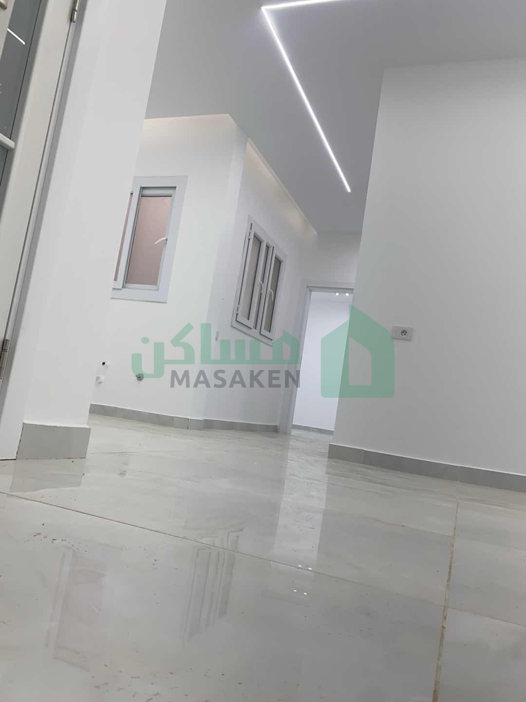 Second image of the ad