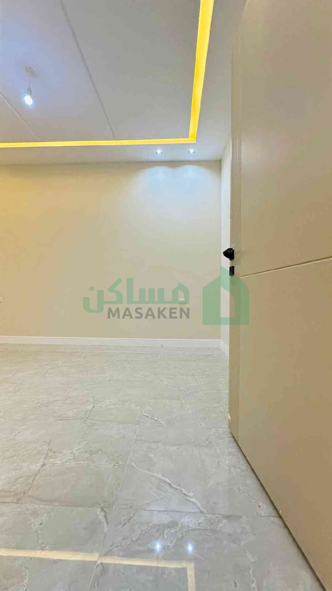 Second image of the ad