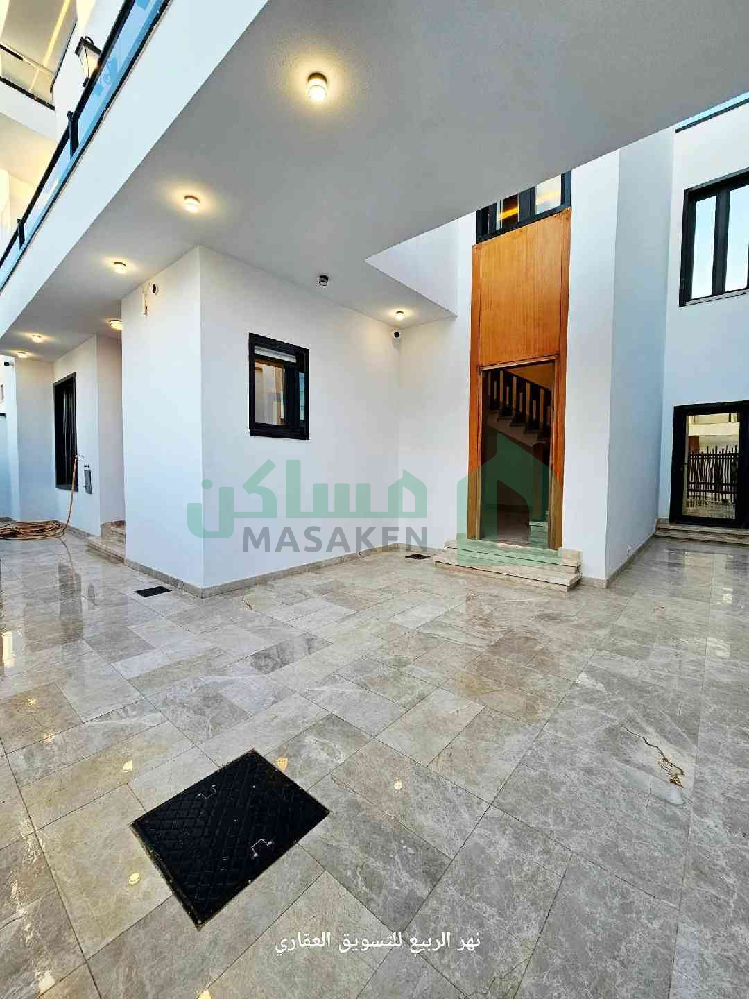 Second image of the ad