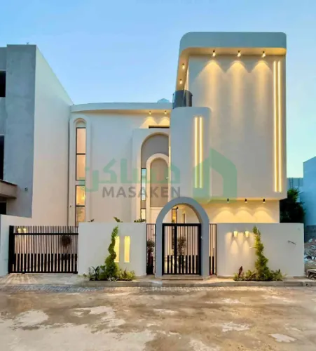 🏡 فيلا فاخرة للبيع في السراج موقع ممتاز  طريق الثل