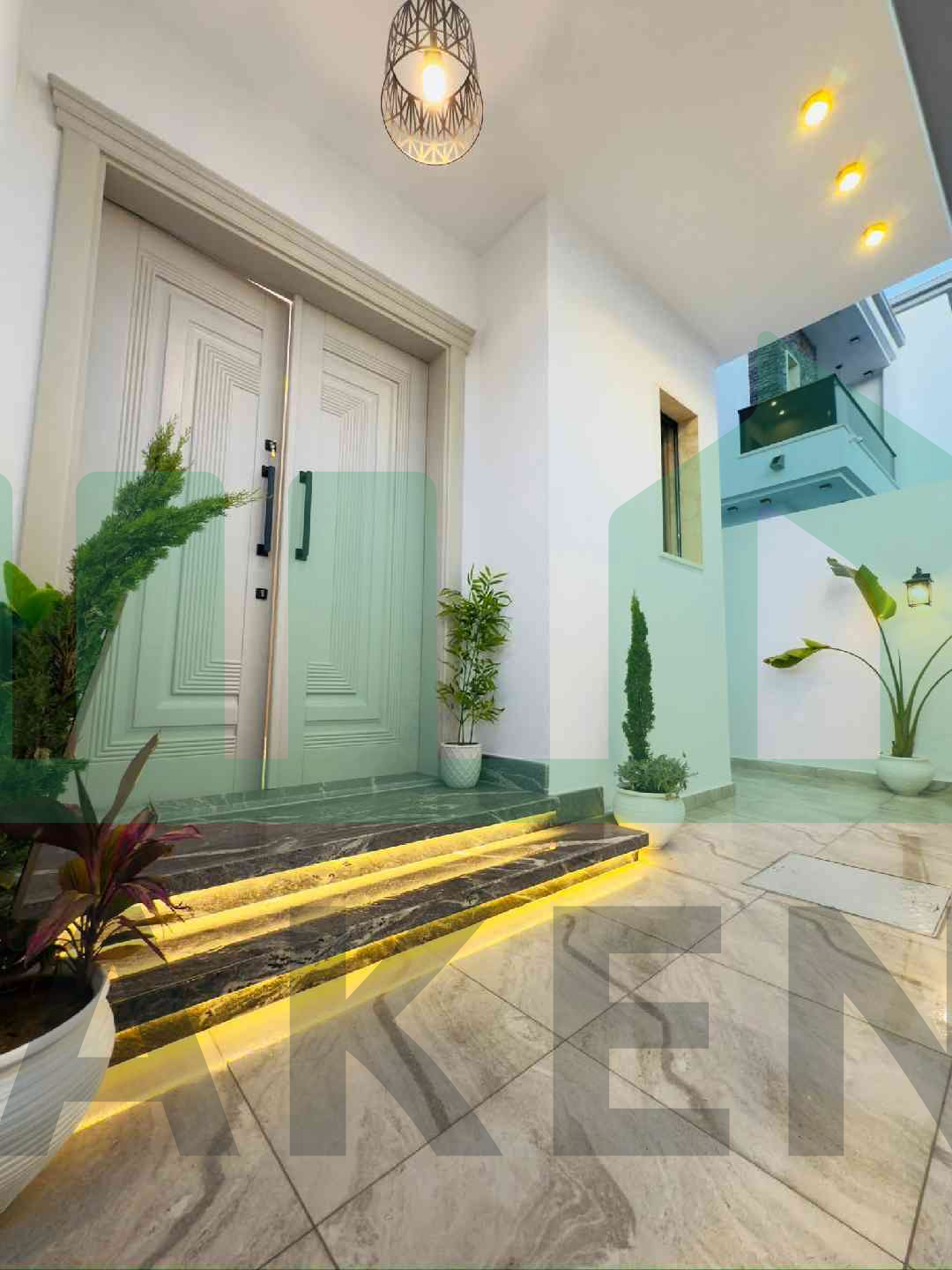 Second image of the ad