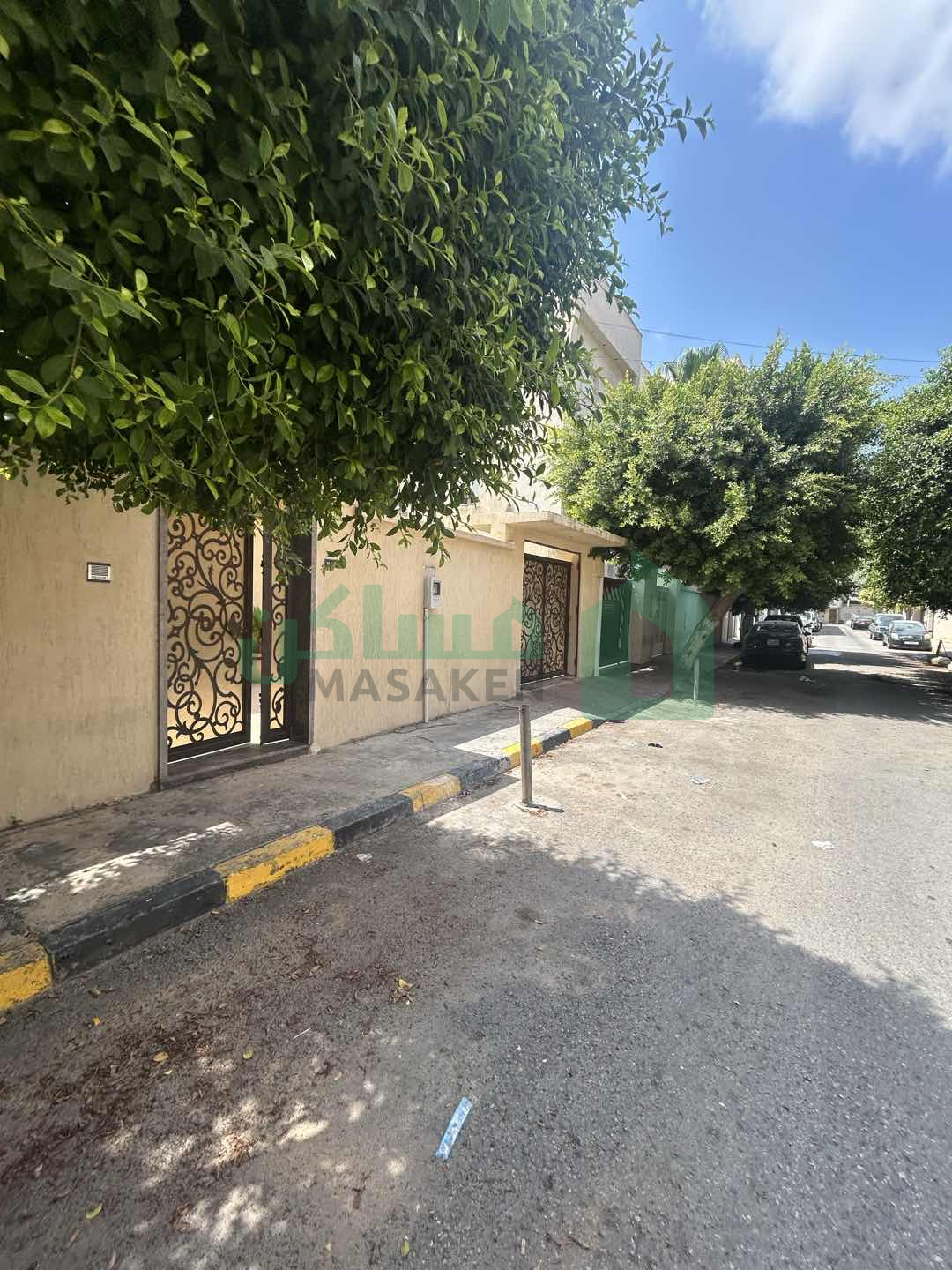 فيلا في حي سكني تجاري