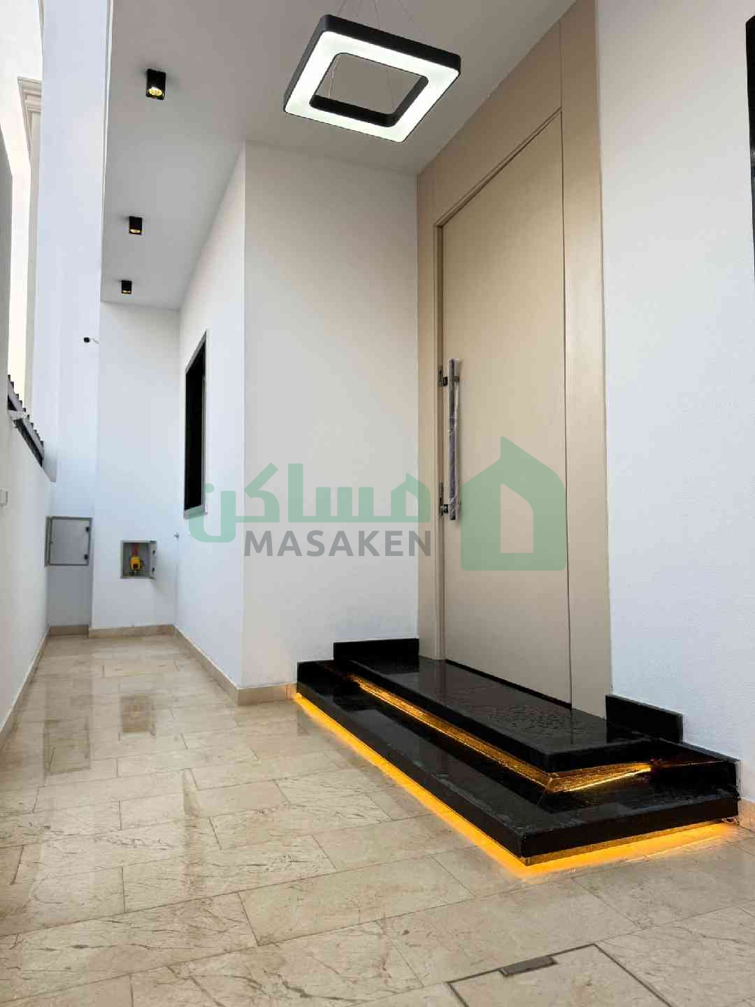 Second image of the ad