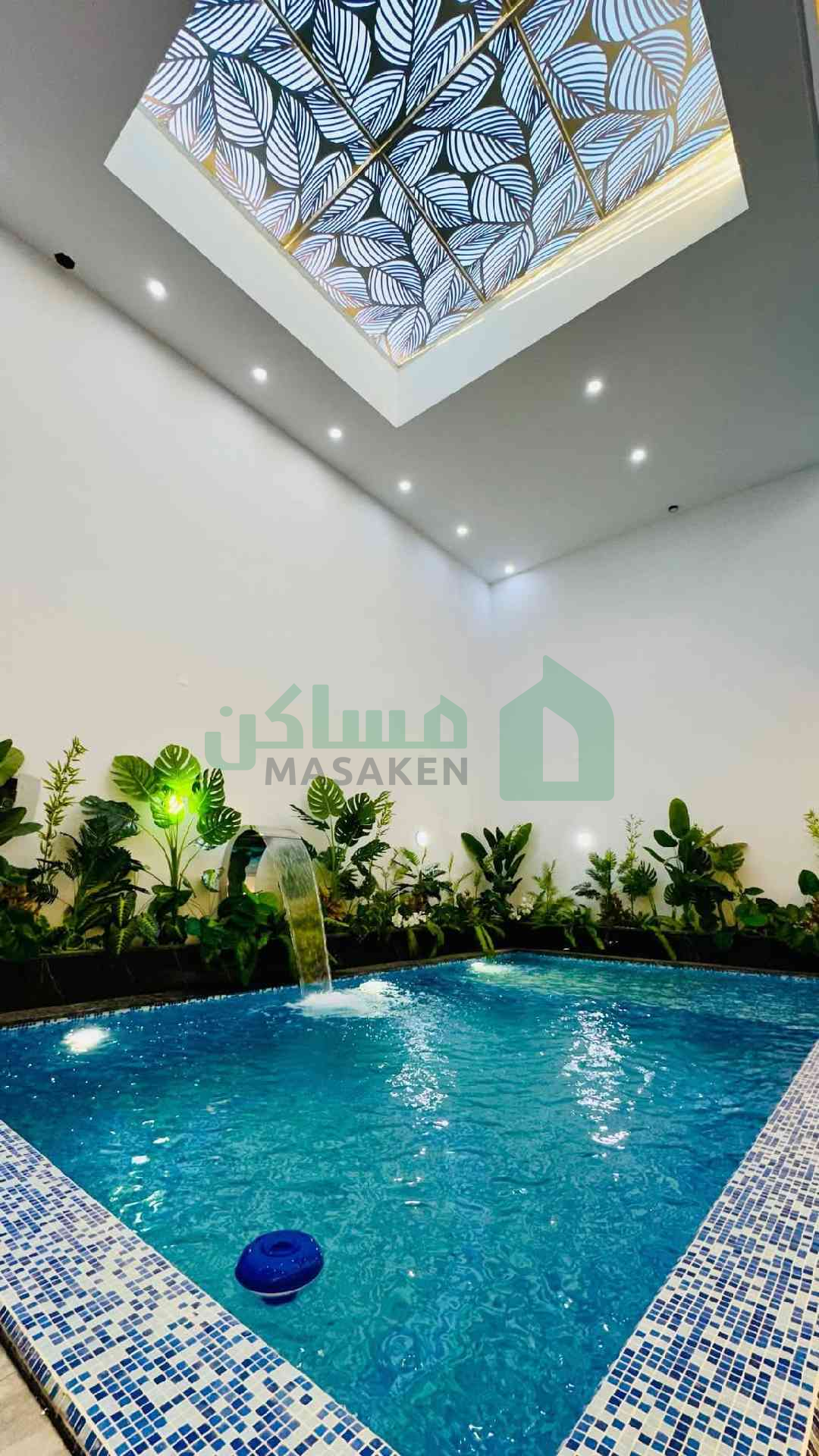 Third image of the ad