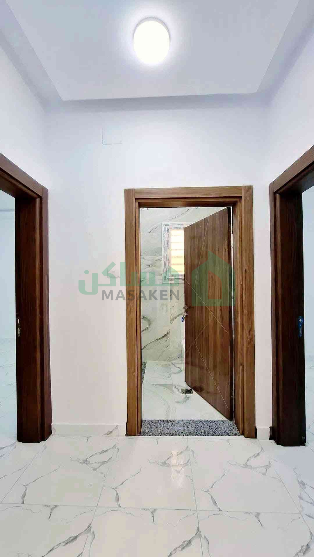 Third image of the ad