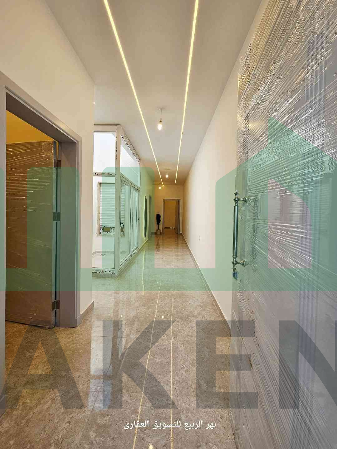 Third image of the ad