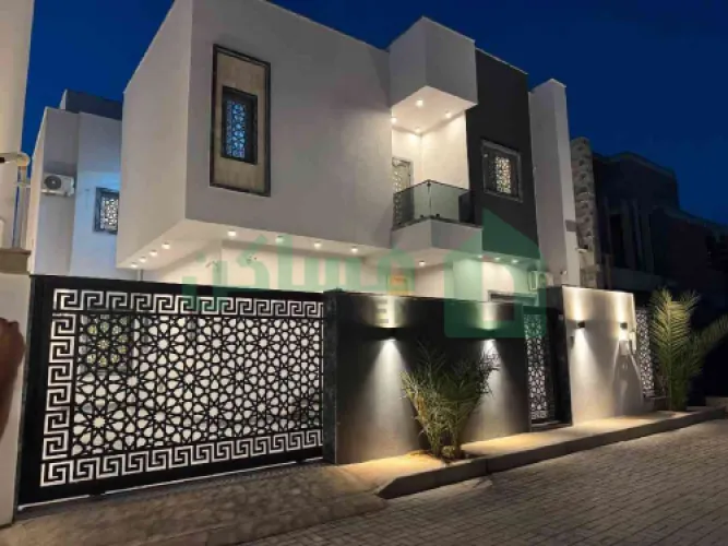 🏠 فيلا دورين وملحق بتقسيمة عملية ومناسبة للعائلة،
