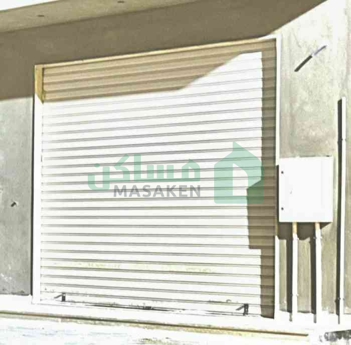 Third image of the ad