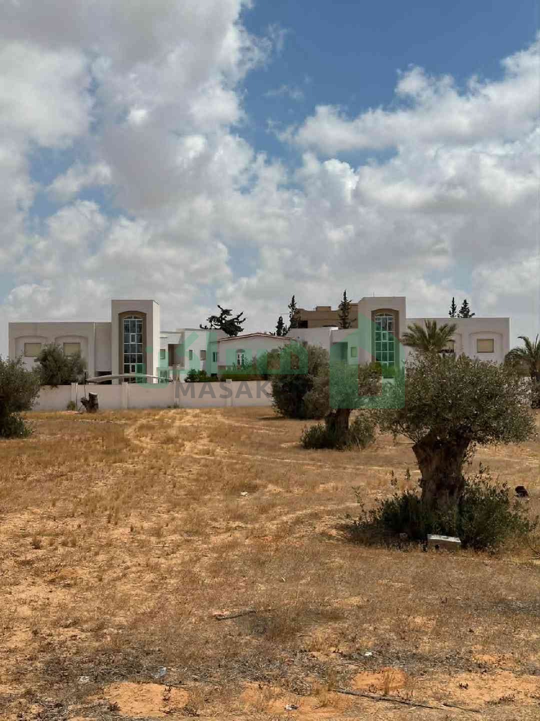 أرض للاجار