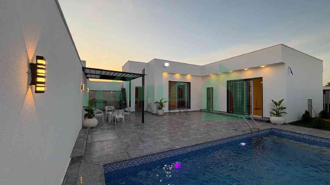 🏡 استراحة للبيع بتشطيب حديث 2026 وموقع حيوي ومميز