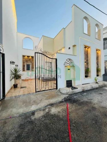 منزل للبيع ارضي تشطيب حديث