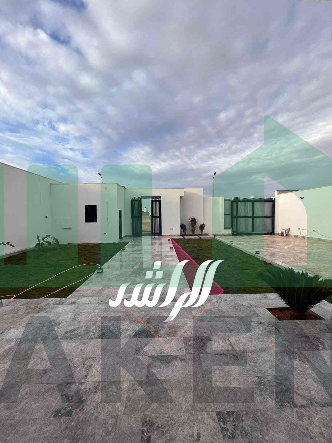 Second image of the ad