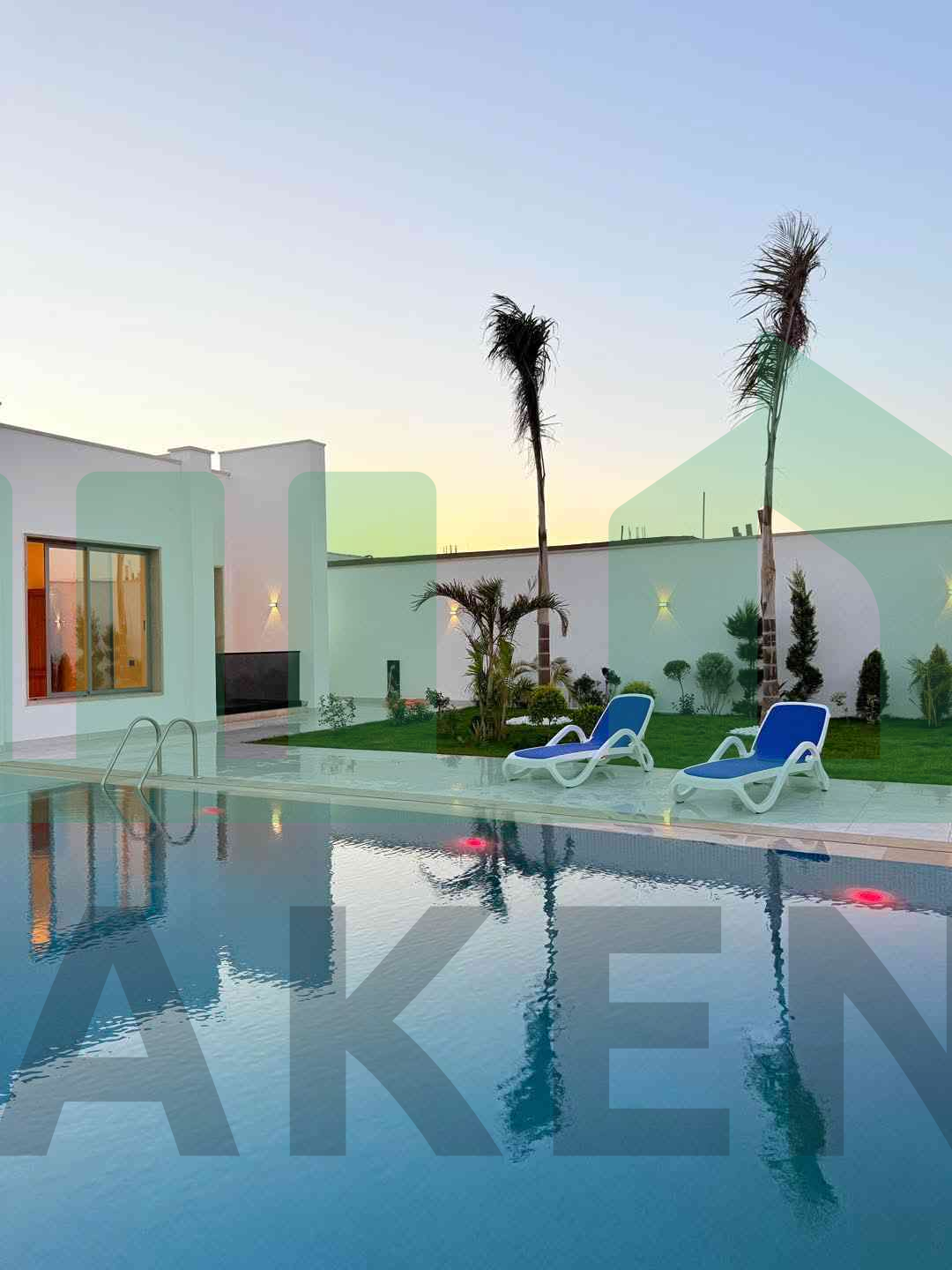 Second image of the ad