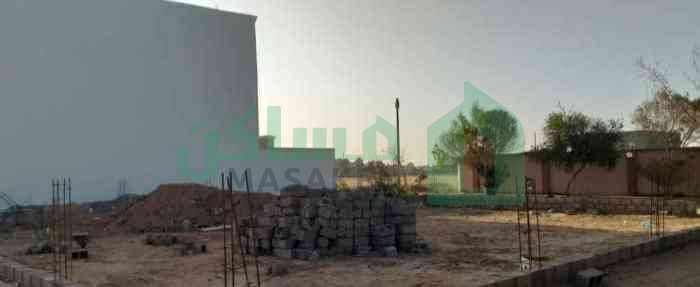 Second image of the ad