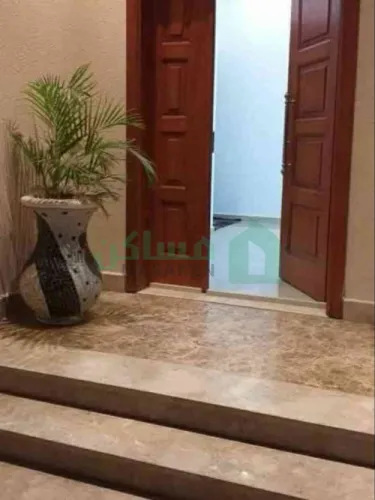 شقه للايجار في شارع دبي