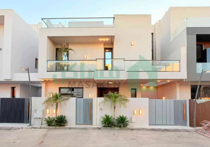 🏡 فيلا فاخرة للبيع في السراج داخل مخطط العام