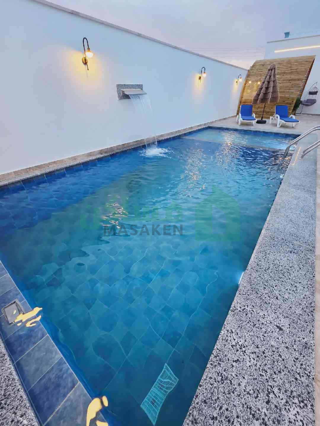 Second image of the ad