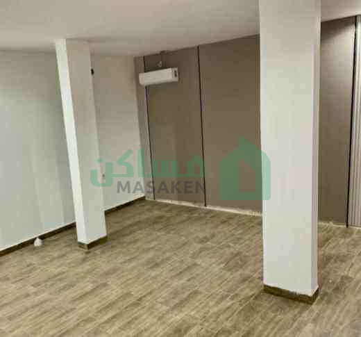 Third image of the ad