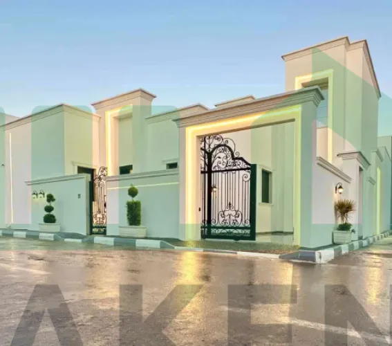 فيلا  أرضيه واجهتين  بتصميم كلاسيك نمط عصري.