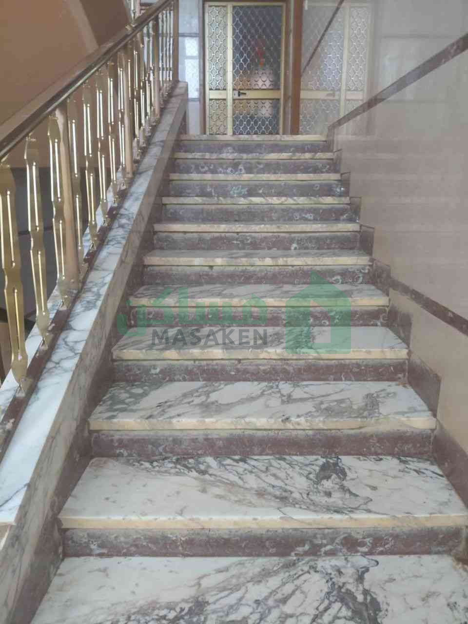 Third image of the ad
