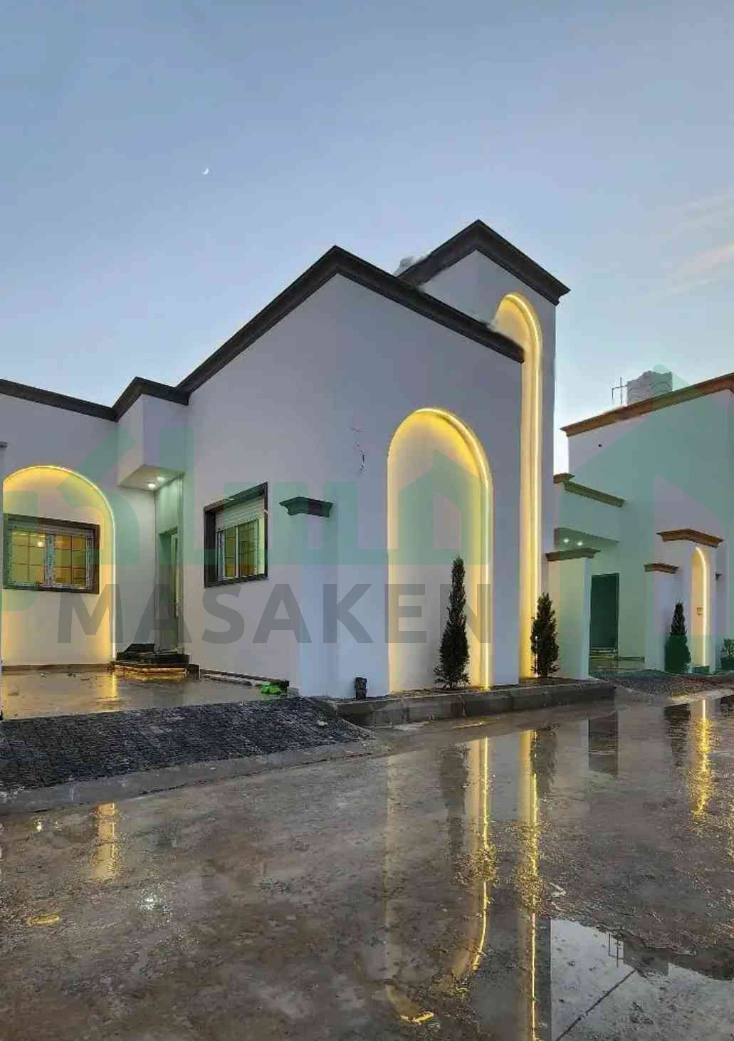 Second image of the ad