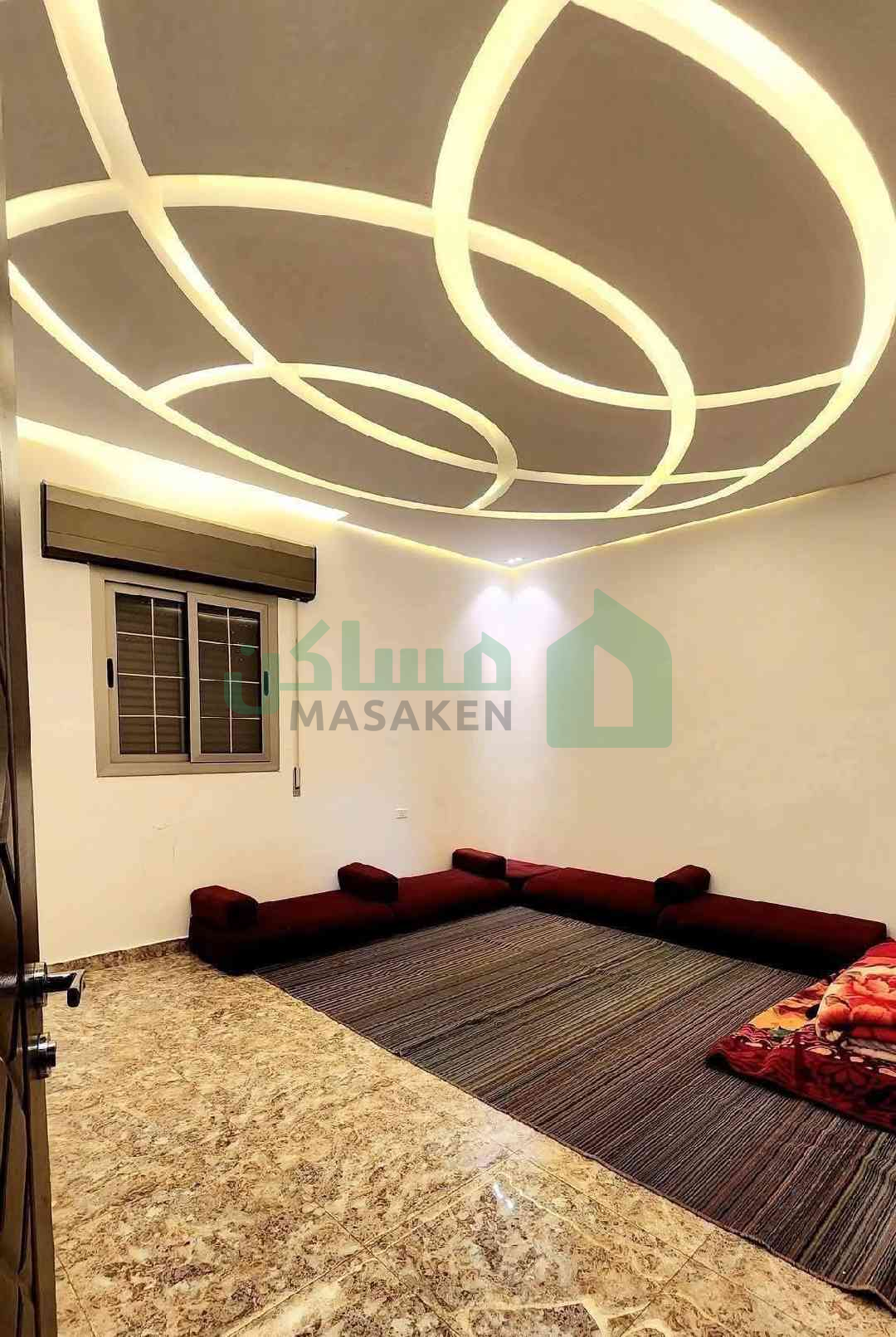 Second image of the ad